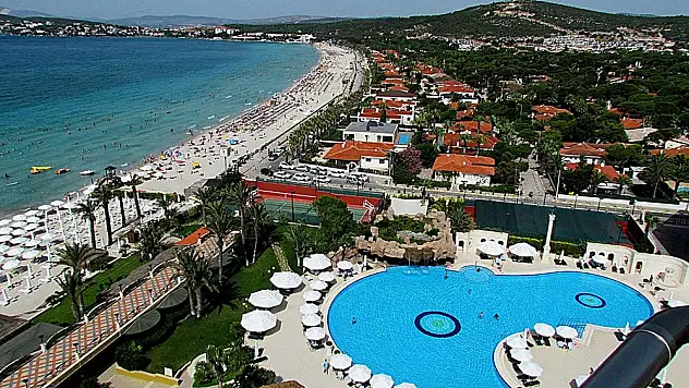 Çeşmeli otelciler, rezervasyon  bekliyor