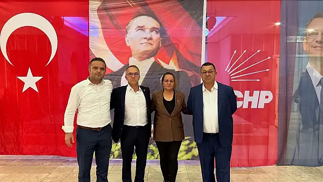 CHP Kiraz İlçe Kongresi'nde Kazanan Mehmet Orhan Oldu