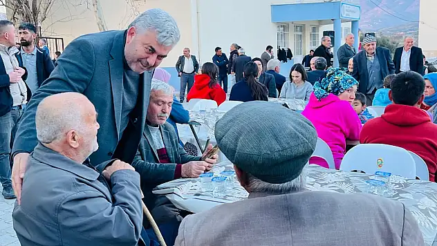 Cumhuriyet Halk Partisi İzmir İl Başkanlığı, Haliller Mahallesi'nde Renkli Bir İftar Akşamı Gerçekleştirdi