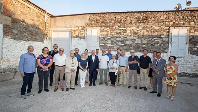 Depremden geleceğe miras anıt yapı