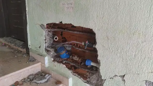 Depremzedelerden isyan ''Gücümüze gidiyor''