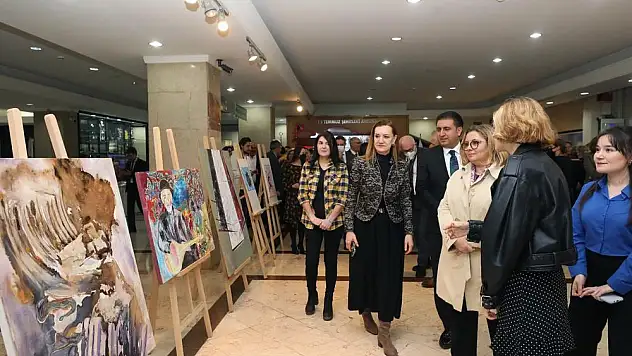 DEÜ’de Aşık Veysel resim sergisi