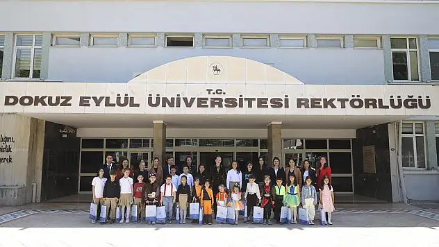 DEÜ'nün başarılı miniklerinden Rektör Hotar'a ziyaret