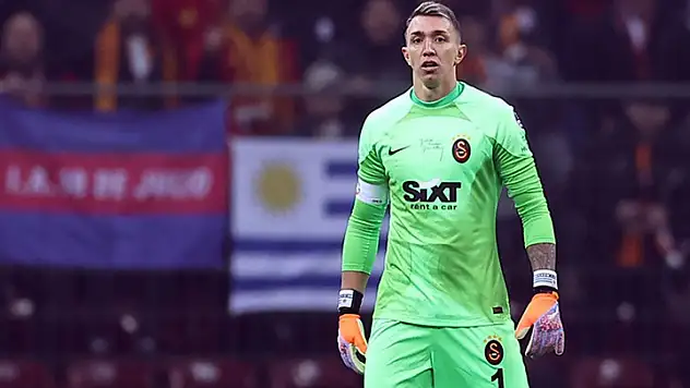 Dilmen’den Muslera yorumu