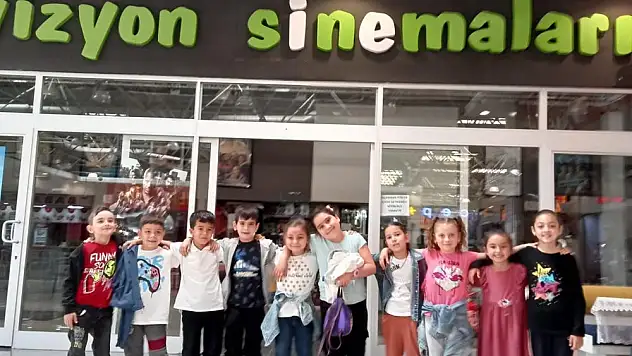 Dirmil’li miniklerin sinema heyecanı