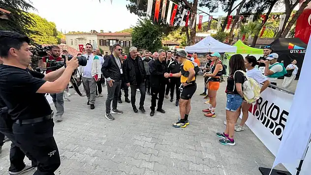 EFELER YOLU'NDA NEFES KESEN BAŞLANGIÇ!