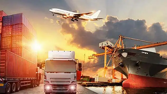 Ekonomi ilk çeyrekte büyüdü