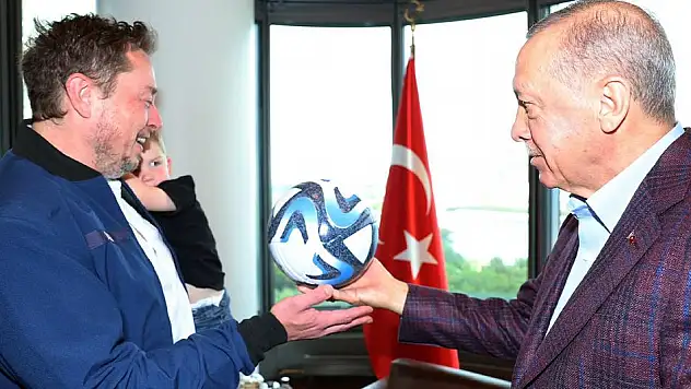 Elon Musk'tan Cumhurbaşkanı Erdoğan'a teşekkür