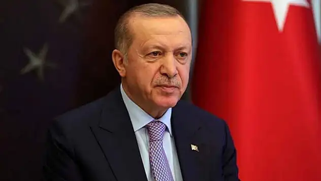 Erdoğan, ihale süreci devam eden projelerle birlikte savunma sanayi bütçesini 75 milyar dolara yükselttiklerini belirtti