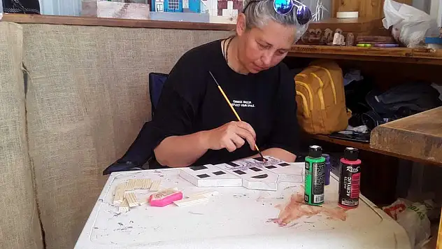 “Eski oyuncakları çocuklara tanıtıyoruz”