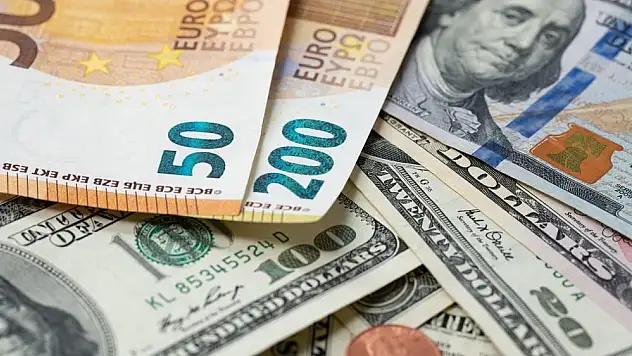 Euro tüm zamanların rekorunu kırdı