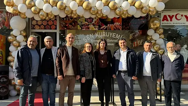 FATİH KÖK ESNAFLA DOĞRUDAN TEMASI SÜRDÜRÜYOR