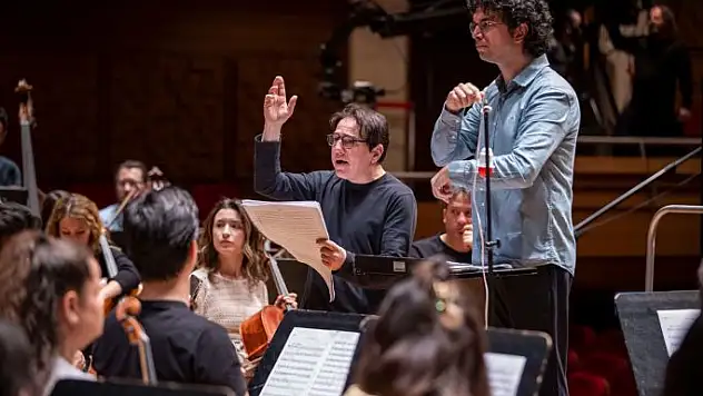 Fazıl Say 100. Yıl Marşı’nı tamamladı