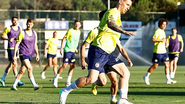 Fenerbahçe, Zimbru maçı hazırlıklarını sürdürdü