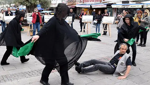 “Foça’da Taş Ocağı İstemiyoruz”