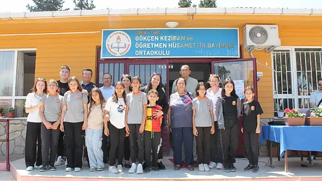 Gökçen Keziban ve Öğretmen Hüsamettin Bayındır Ortaokulu'ndan Anlamlı Sergi: 'Atıklardan Tasarıma'