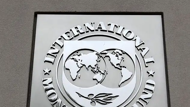 IMF, Türkiye’nin büyüme tahminini düşürdü