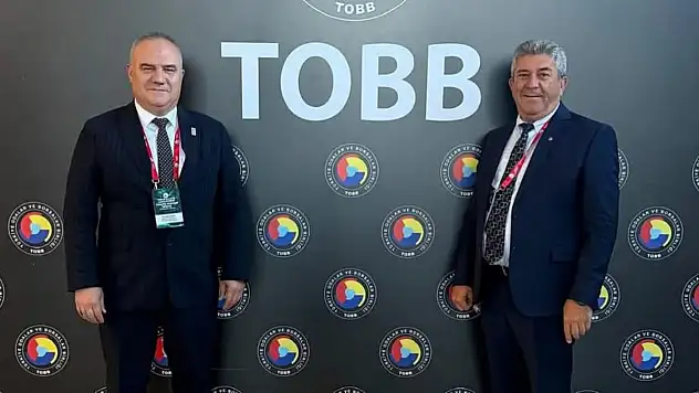 İş Dünyasının Nabzı TOBB Şurası'nda Atarken, Ödemiş'in Sorunlarını İbrahim Surav Gündeme Taşıdı