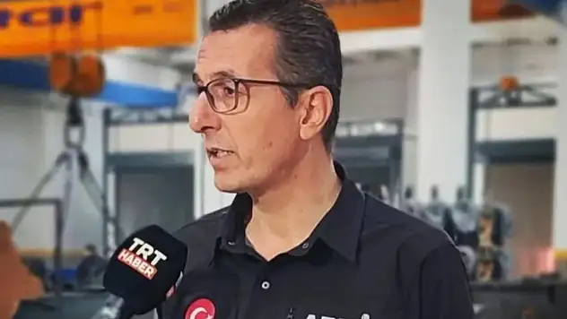 İzmir AFAD'da Büyük Yas: Eğitim Şube Müdürü M. Sinan Metin Hayatını Kaybetti