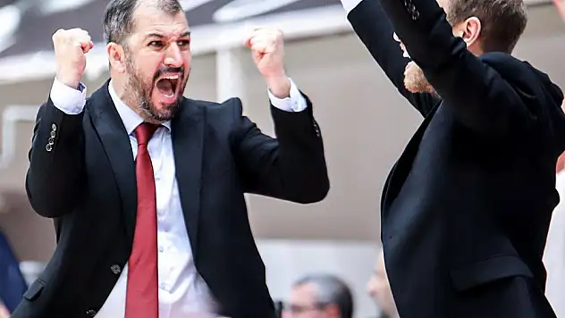 İzmir derbisinde Aliağa Petkimspor başarısı