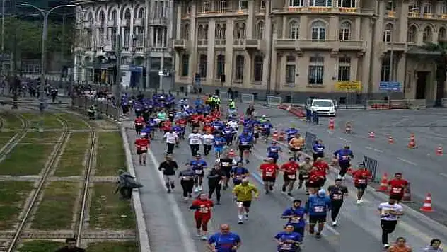 İzmir’de maraton heyecanı… Maraton İzmir başlıyor