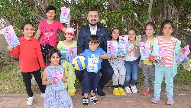 İzmir’deki minik depremzedelere BBP'den sürpriz