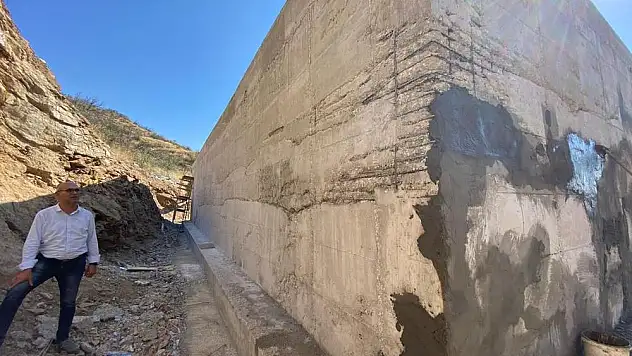 İZSU'dan fotoğraflı yanıt: 'TOKİ'nin Ödemiş’te imal ettiği su deposu kullanılamaz'