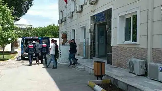 JASAT ekipleri tarafından yakalanan 3 kablo hırsızı tutuklandı