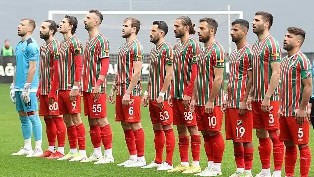 Karşıyaka, play-off hakkında veda etti