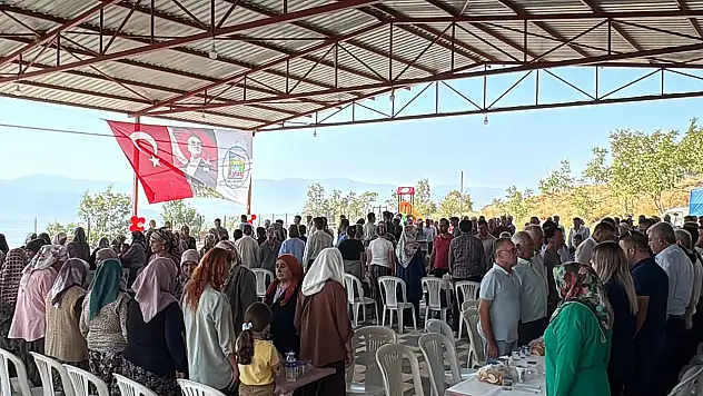 Kiraz Belediyesi'nden Üç Köye Ortak Düğün Salonu