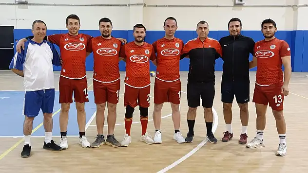 Kiraz Belediyesi Voleybol takımı kuruldu