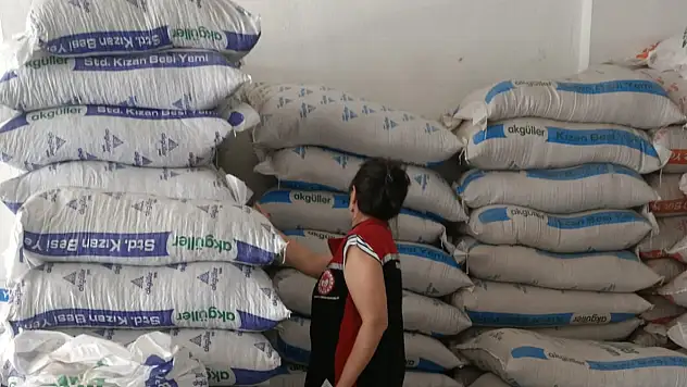 Kiraz'da Yem Bayileri ve Üretim Alanlarında Denetimler Devam Ediyor