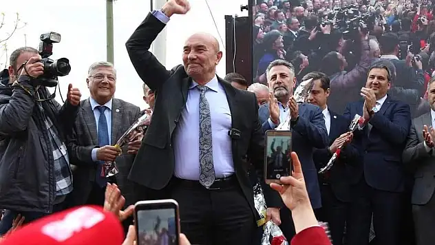 Kiraz'da CHP seçim ofisi açıldı