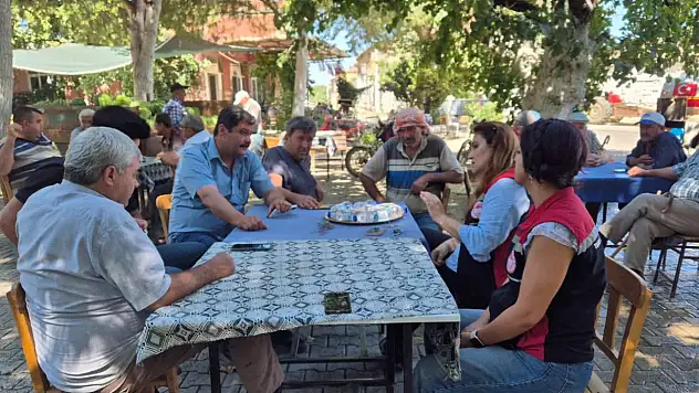 Kırtepe Mahallesi'nde Üreticilere Tarımsal Bilgilendirme Toplantısı