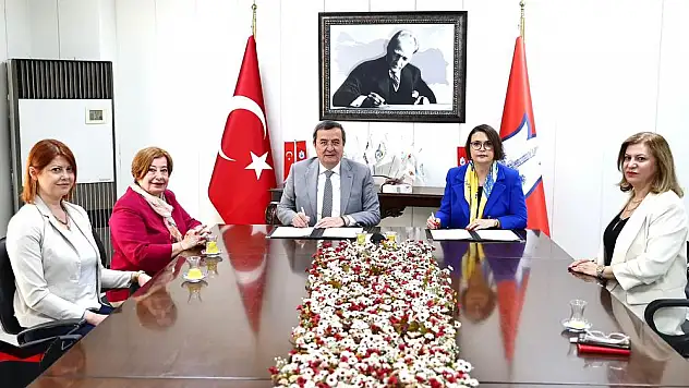 ''Kız Kardeşler El Ele'' projesinin imzaları atıldı