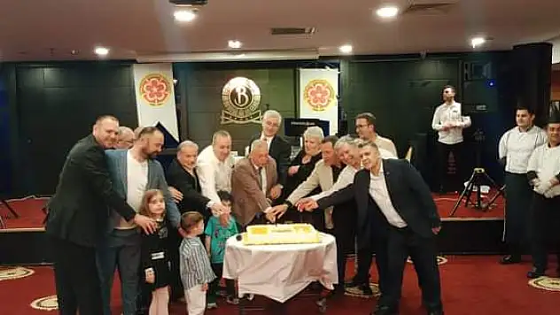 Kuşadası'nda Balkan Türkleri buluşması