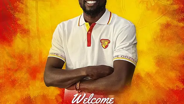 Mame Diouf, resmen Göztepe'de