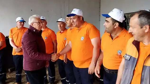 Mehmet Eriş Temizlik İşleri Müdürlüğü ile bir araya geldi
