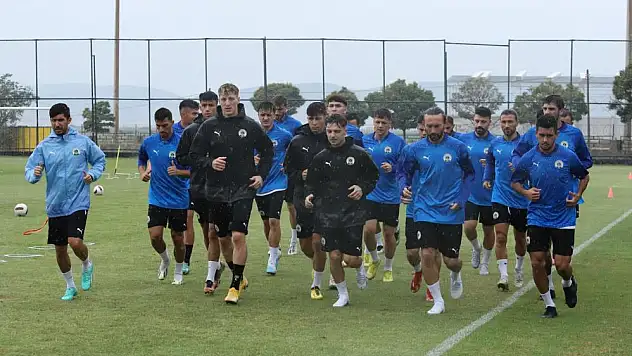 Menemen FK, çıkış arıyor