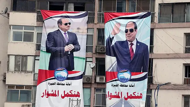 Mısır Cumhurbaşkanı Sisi, Aralık ayındaki cumhurbaşkanlığı seçimlerinde aday olacak