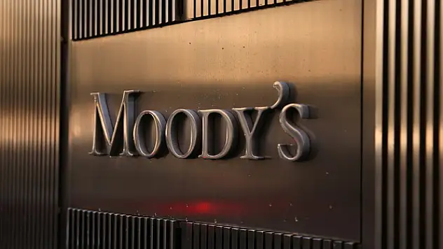 Moody’s Türkiye’nin kredi notunu aynı seviyede bıraktı
