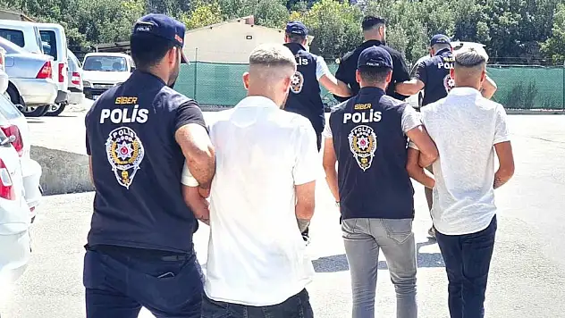 Muğla'da dolandırıcılar tutuklandı!