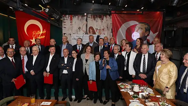 Narlıdere'de İzmir'e hizmet edenlere veda