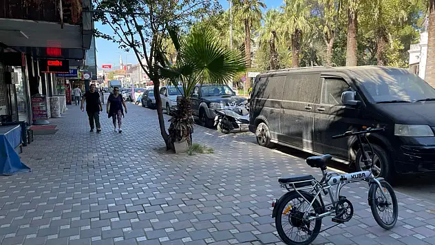 ÖDEMİŞ BELEDİYESİ ZABITA EKİPLERİNDEN KALDIRIM DENETİMİ