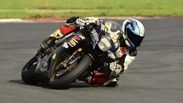 ÖDEMİŞ'İN SEVİLEN İNSANI ÖZGÜR ÇAPACI MOTOR KAZASINDA HAYATINI KAYBETTİ