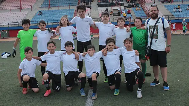 ÖDEMİŞ KONAKLI SPOR U-12 TAKIMI RAKİBİ BEYDAĞ BELEİDYE SPOR U-12 TAKIMINI YENDİ
