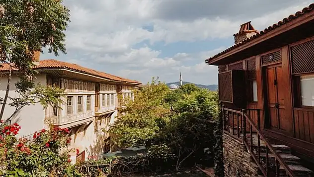 Ödemiş'te Belediye Olma Umudu: Kaymakçı İçin Kapılar Açılıyor, Ovakent ve Bademli Beklemede