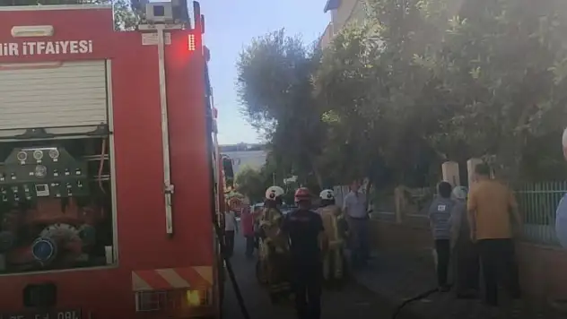 ÖDEMİŞ'TE EVİN MUTFAĞINDA ÇIKAN YANGIN KORKUTTU