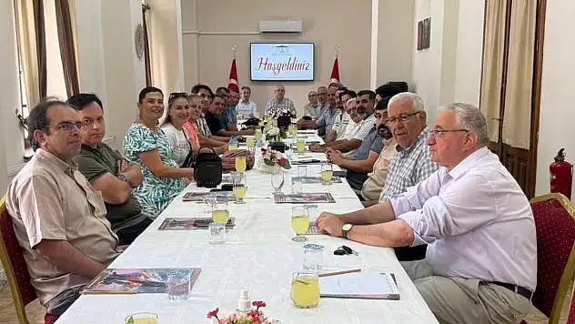 Ödemiş'te Ortaokul Müdürleri Öğrenci Yönlendirmesi İçin Bir Araya Geldi