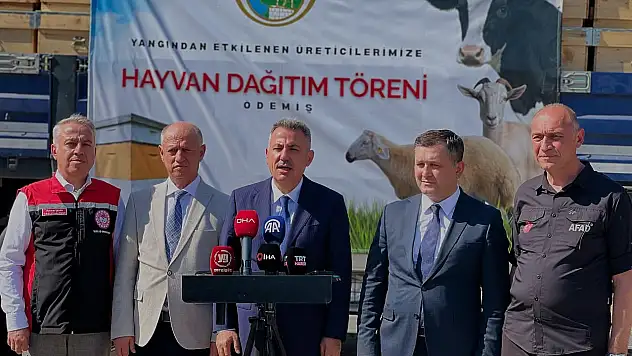Ödemiş'te Yangın Mağduru Üreticilere Destek Elleri Uzatıldı